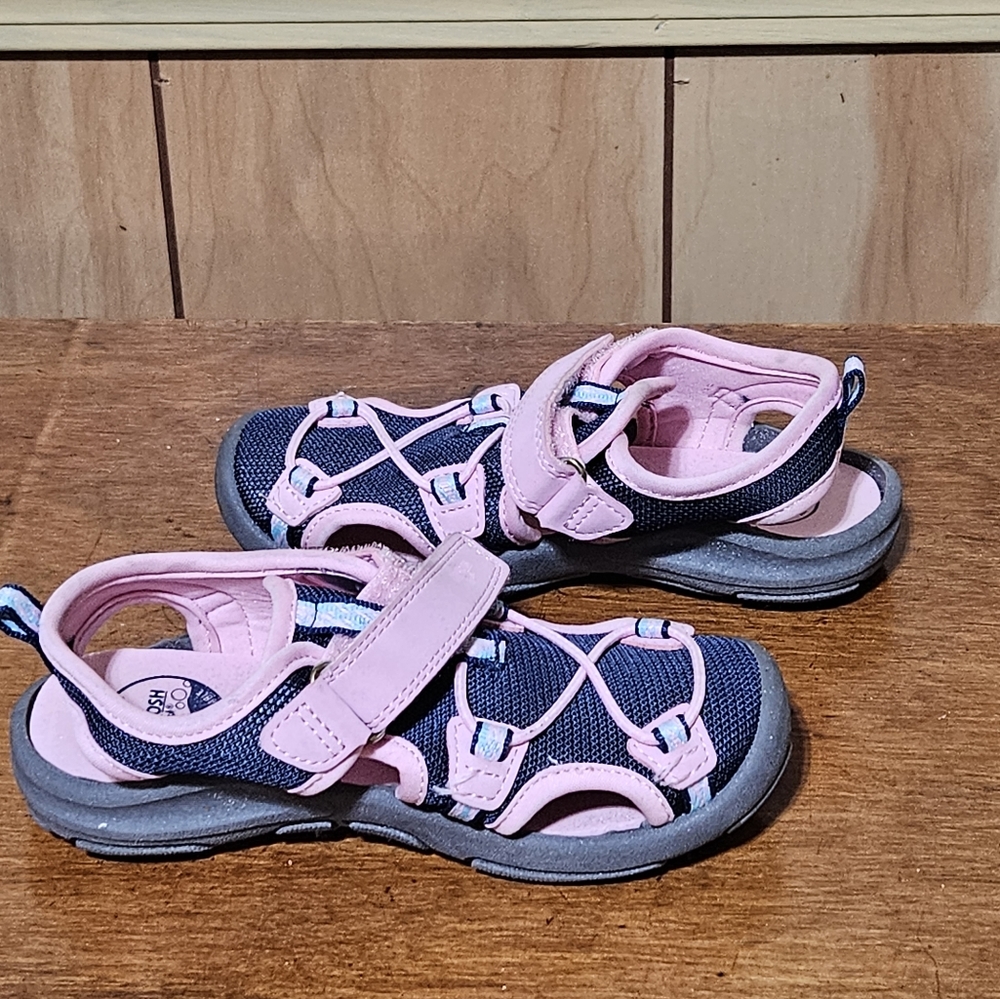 Sandals - Picture 2 of 2